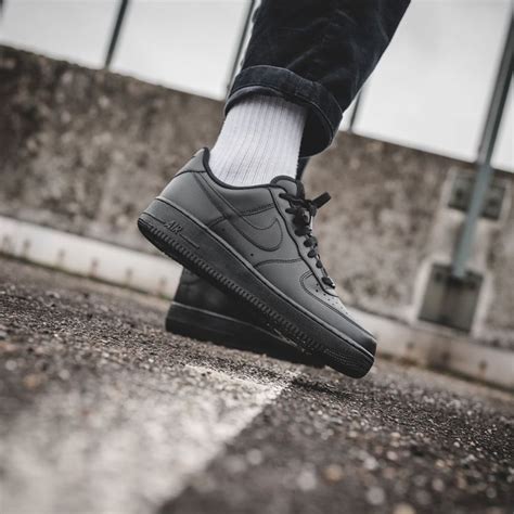 nike air force 1 herren schwarz 315122|air force 1 07 black sneakers.